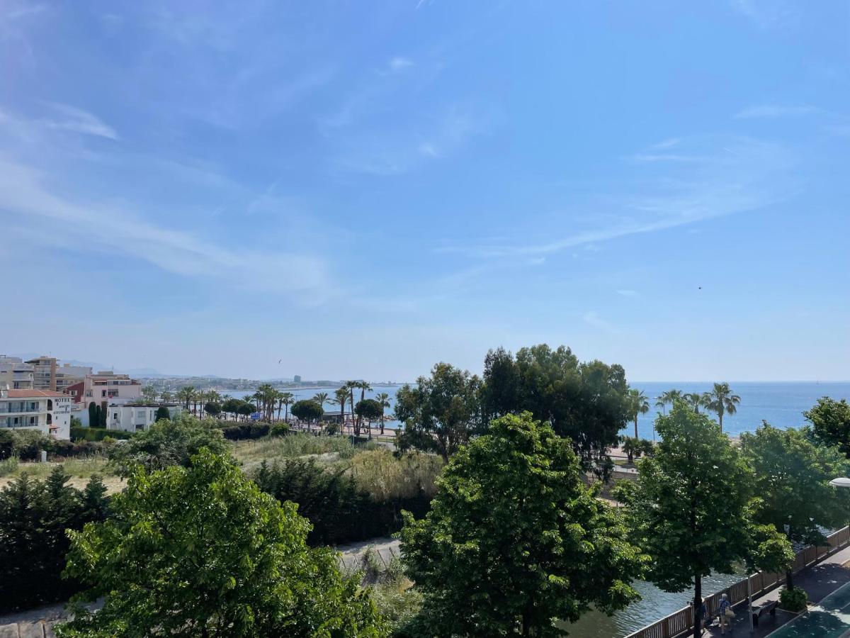 Vue Sur Mer - Magnifique Appartement Tout Confort - Terrasse Et Parking Prive Cagnes-sur-Mer Exterior photo